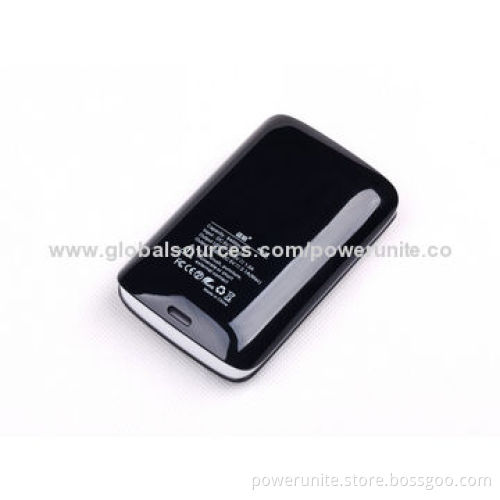 High-end Easy for Travel Small Size High-quality Portable Power Bank/Charger, Sized 101 x 65 x 27mm